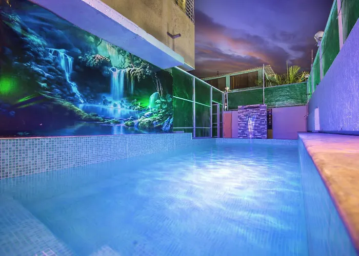 Silver Leaf Villa