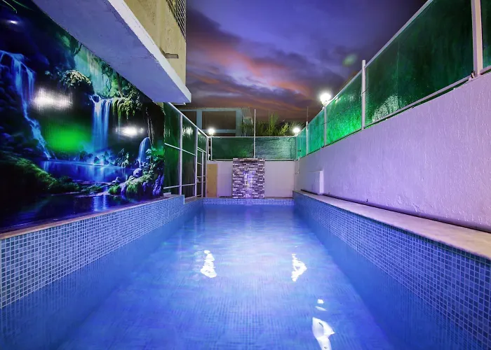 Silver Leaf Villa